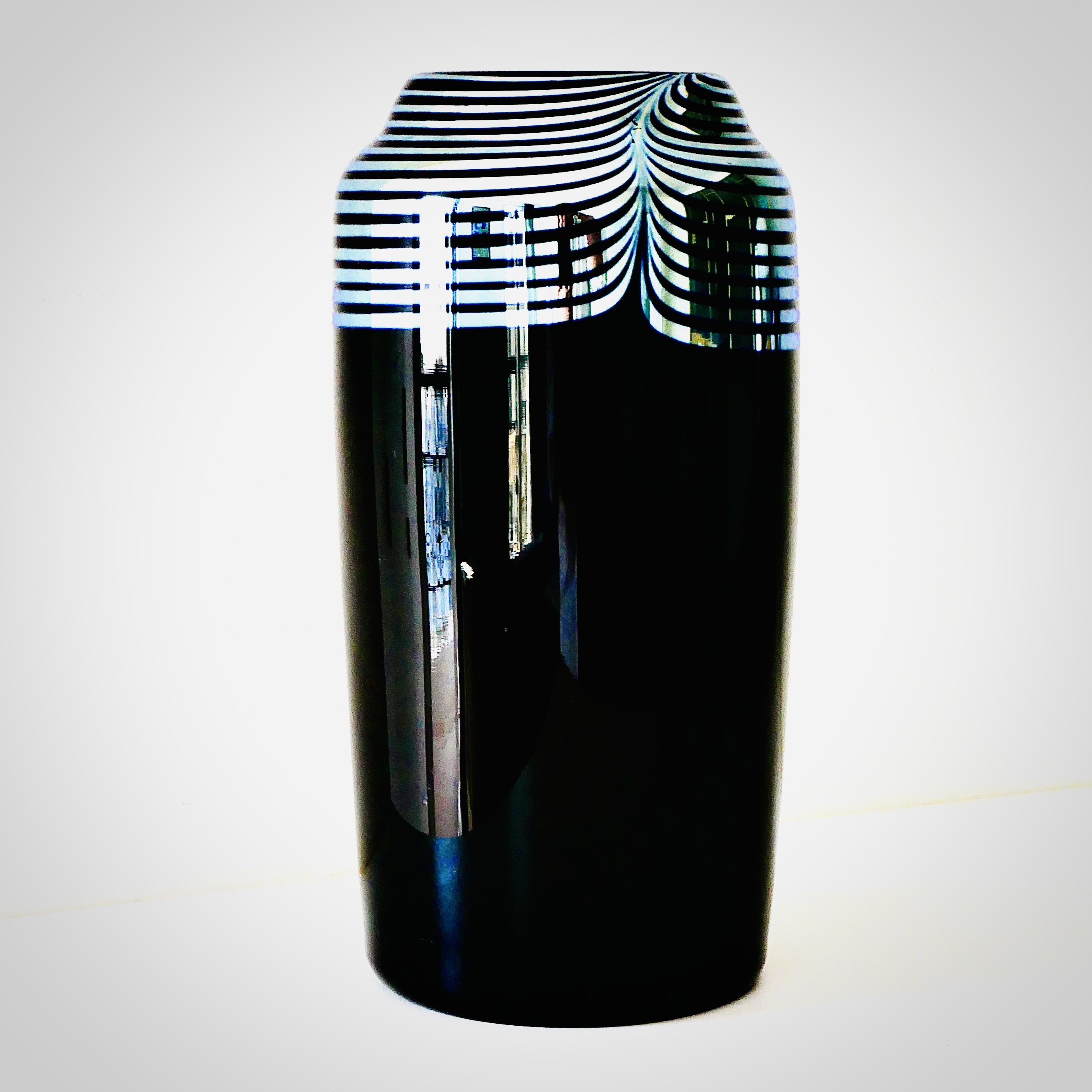 Art Glass Vase, Black and Silver, Correia, USA, 1984 - 2