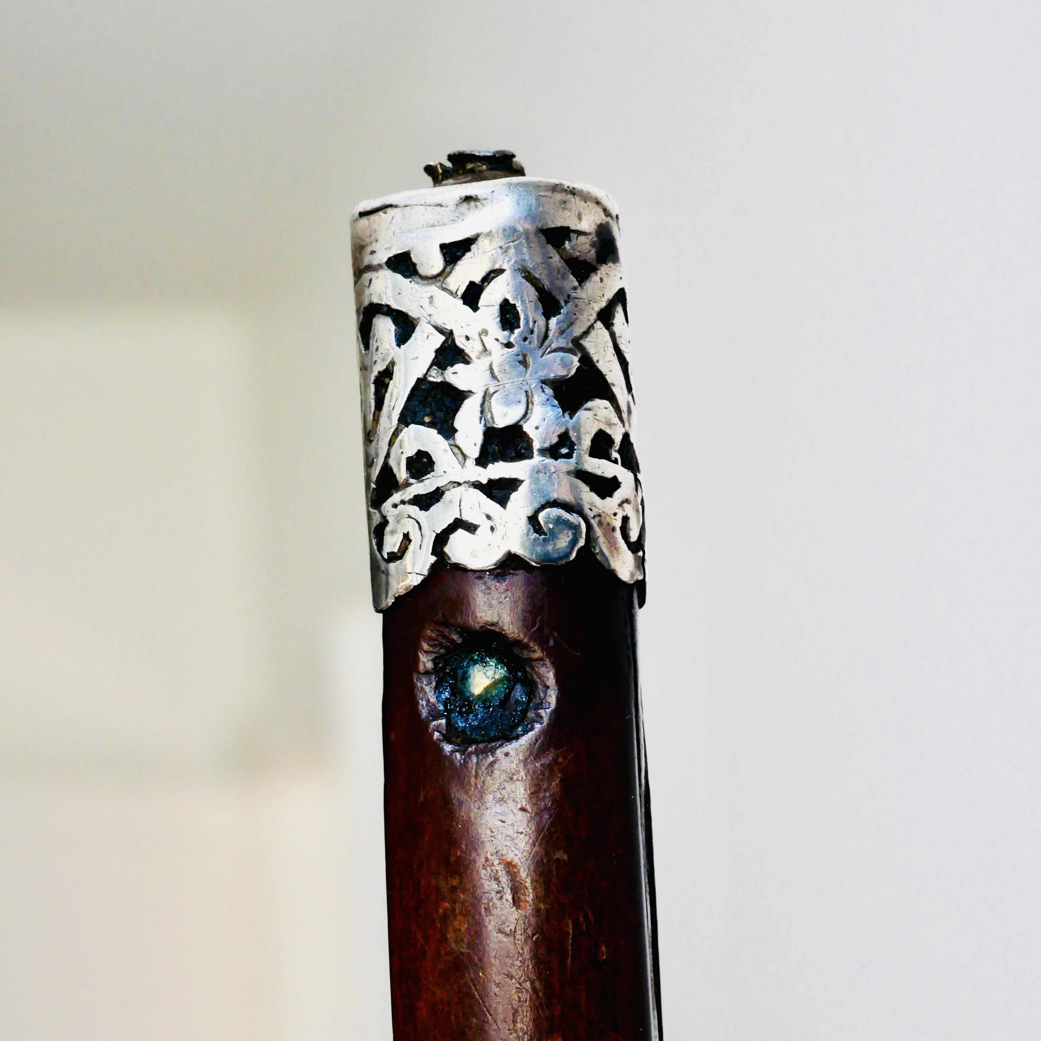 Prestige Khet Khutga-type Knife with Auspicious Motifs, Silver and Wood, Mongolia / China, late 19th - early 20th century - 6